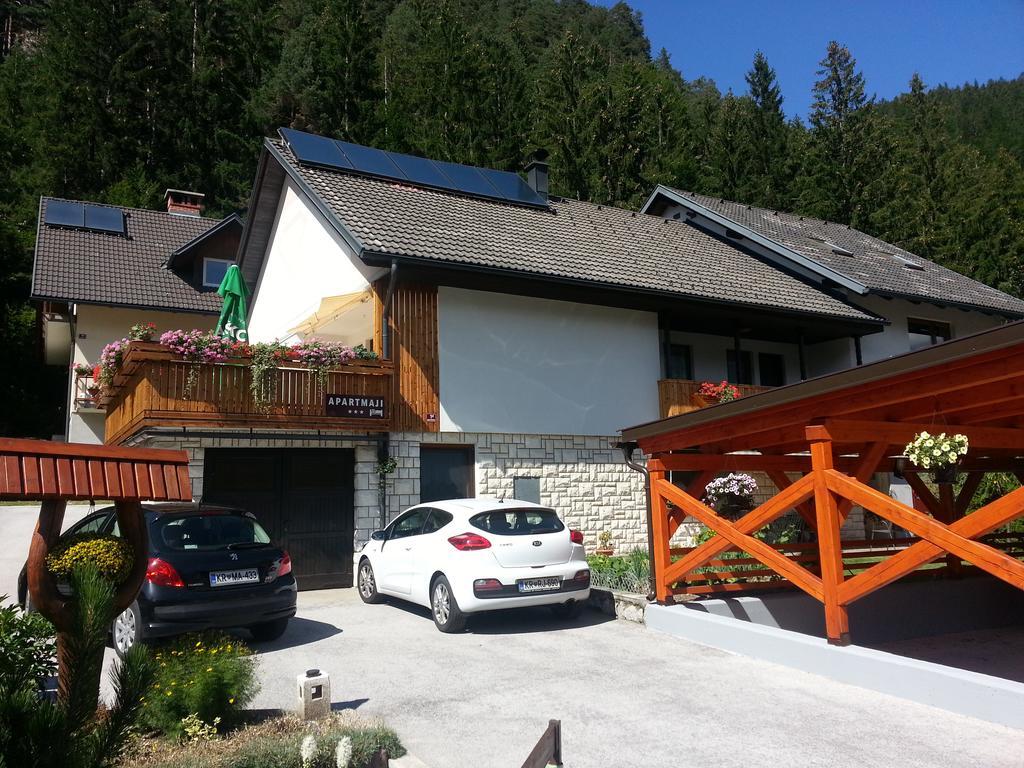 Apartments Oman Kranjska Gora Bagian luar foto